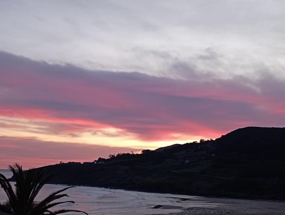Kurtzieta Beach Mundaka Bagian luar foto