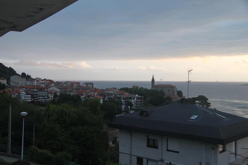 Kurtzieta Beach Mundaka Bagian luar foto